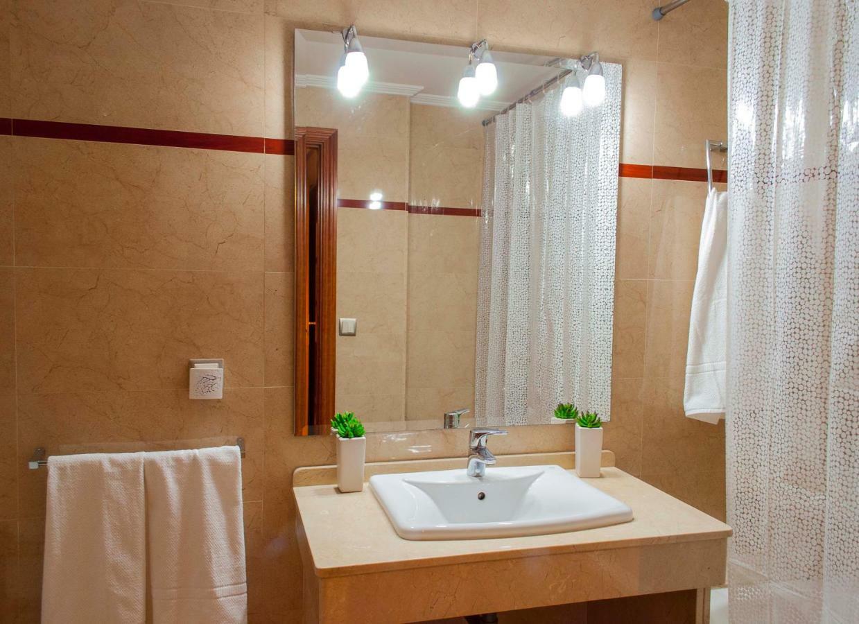 Apartamento Centrico Con Parking Privado Córdoba Eksteriør bilde